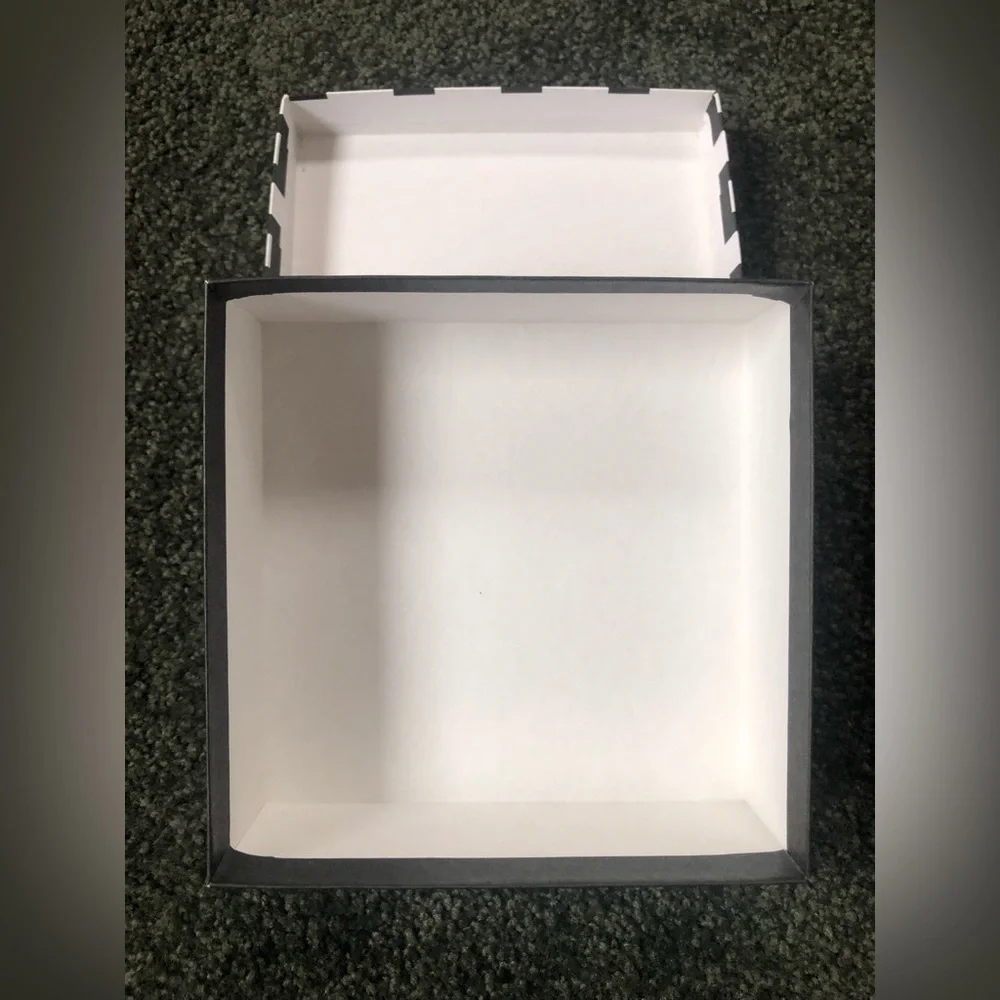The Limited Empty Gift Box Small Square Black White Pattern Vintage Retail